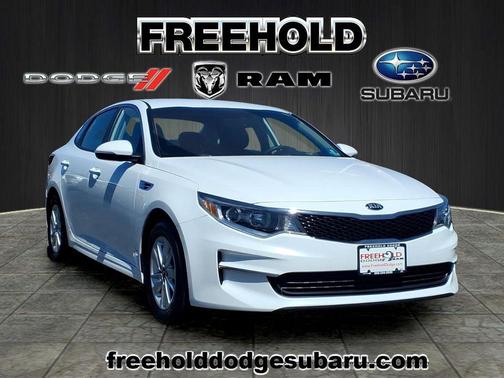Snow White Pearl 2016 Kia Optima LX