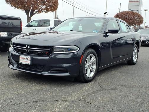 2017 Dodge Charger SE