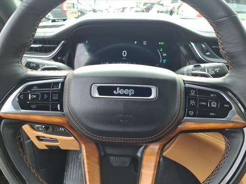 2024 Jeep Grand Cherokee 4xe Summit