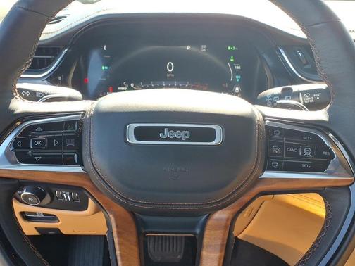 2024 Jeep Grand Cherokee 4xe Summit
