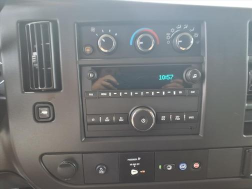 2024 Chevrolet Express 3500 LS
