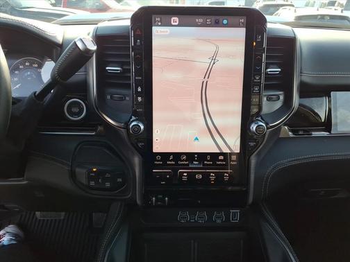 2025 RAM 2500 Rebel/Power Wagon