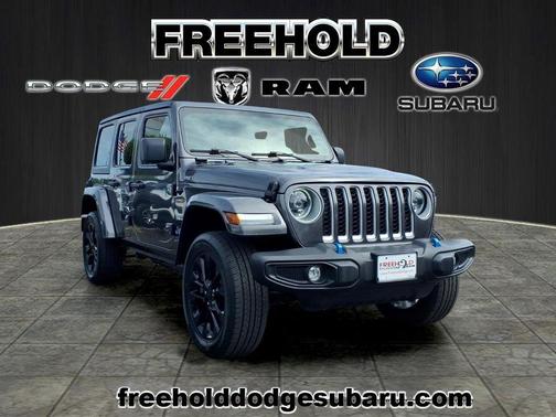 Granite Crystal Clearcoat Metallic 2023 Jeep Wrangler 4xe Sahara