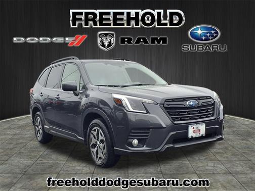 2022 Subaru Forester Premium