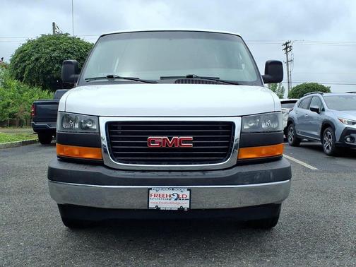 Summit White 2017 GMC Savana 2500 Work Van