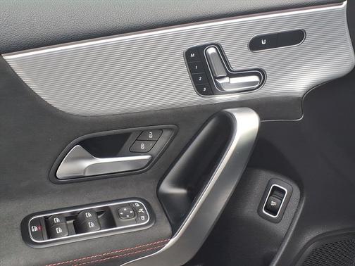 2022 Mercedes-Benz A-Class A 220 4MATIC