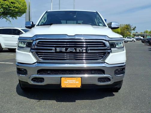 Bright White Clearcoat 2022 RAM 1500 Laramie