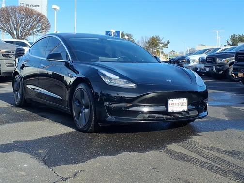 2019 Tesla Model 3 Standard Range Plus