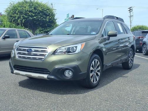 Wilderness Green Metallic 2017 Subaru Outback 2.5i Limited