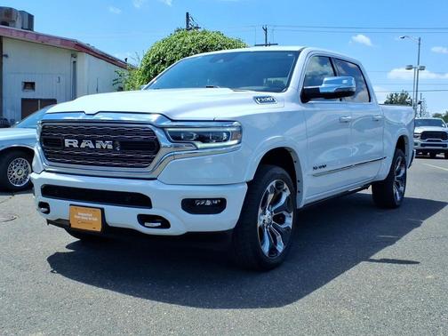 Bright White Clearcoat 2023 RAM 1500 Limited