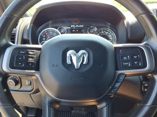 Bright White Clearcoat 2022 RAM 2500 Tradesman