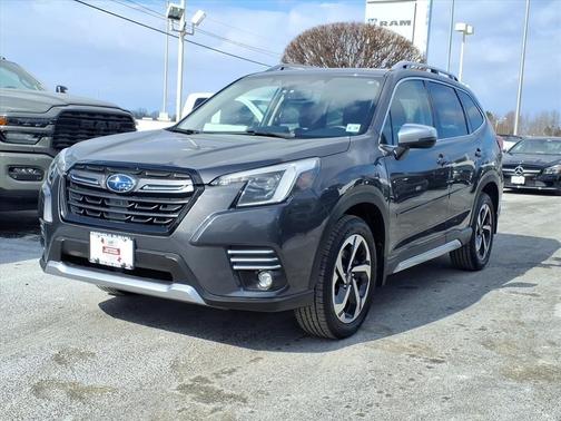 2023 Subaru Forester Touring