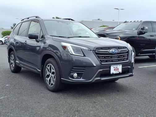 2022 Subaru Forester Premium