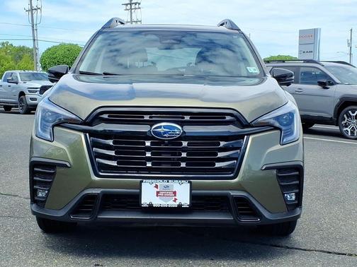 Autumn Green Metallic 2023 Subaru Ascent Onyx Edition Limited