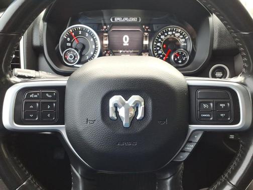 Delmonico Red Pearlcoat 2020 RAM 2500 Big Horn