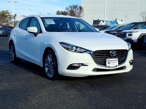 2018 Mazda Mazda3 Touring
