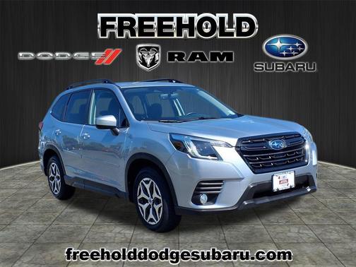 2022 Subaru Forester Premium