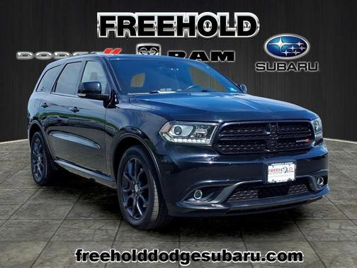 Brilliant Black Crystal Pearlcoat 2016 Dodge Durango R/T