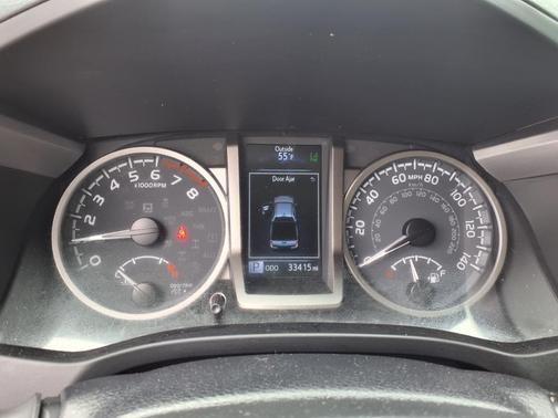 2022 Toyota Tacoma SR5