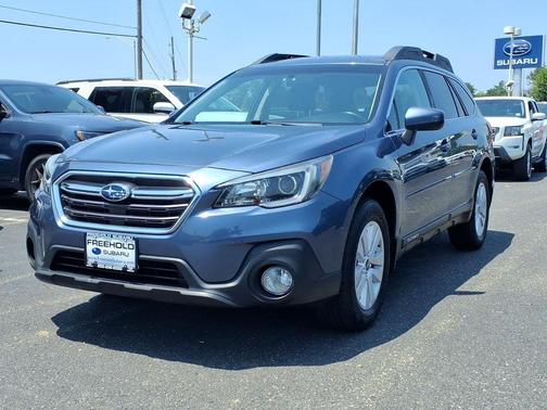 Twilight Blue Metallic 2018 Subaru Outback 2.5i Premium