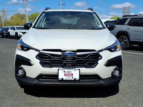 Crystal White Pearl 2024 Subaru Crosstrek Premium