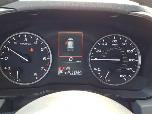 Crystal White Pearl 2024 Subaru Crosstrek Premium