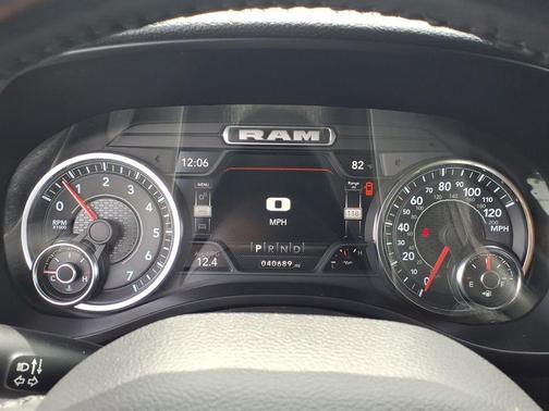 Bright White Clearcoat 2023 RAM 1500 Laramie