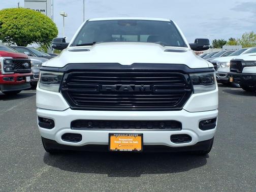 Bright White Clearcoat 2023 RAM 1500 Laramie