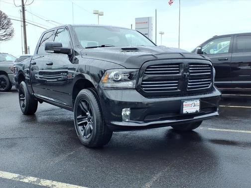 2016 RAM 1500 Sport