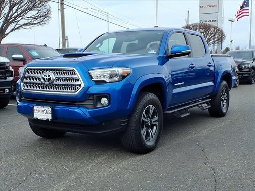 2017 Toyota Tacoma TRD Sport