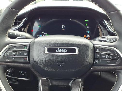 2022 Jeep Grand Cherokee 4xe Base