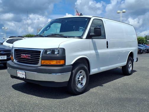 2023 GMC Savana 2500 Work Van