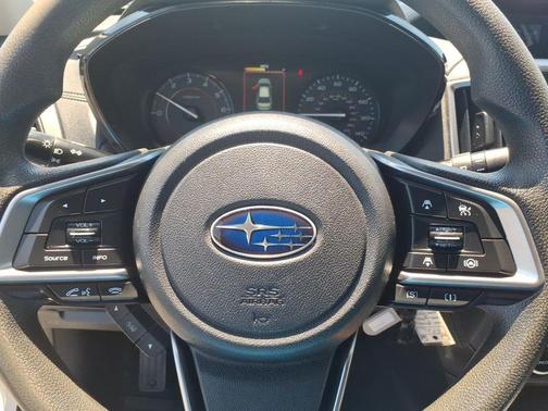 Crystal White Pearl 2021 Subaru Crosstrek Base
