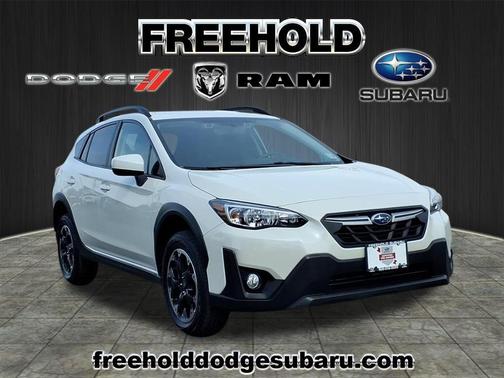 Crystal White Pearl 2023 Subaru Crosstrek Premium