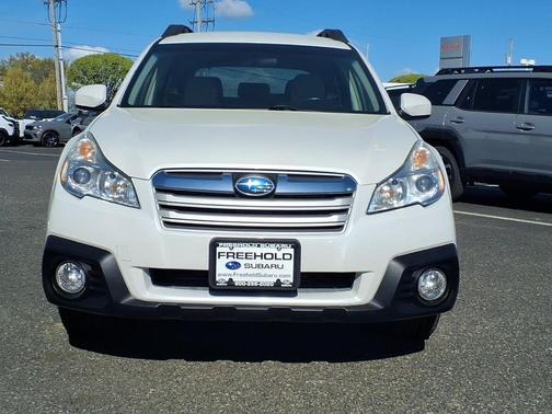 Satin White Pearl 2014 Subaru Outback 2.5i Premium