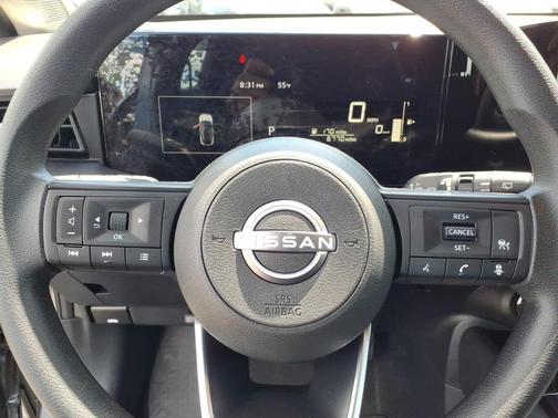 Gun Metallic 2025 Nissan Kicks S