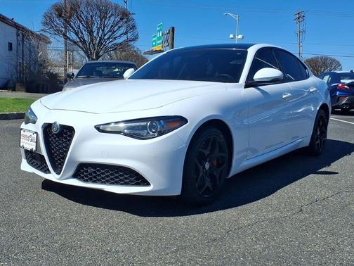 2018 Alfa Romeo Giulia Ti