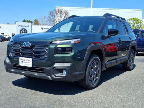 Deep Emerald Green 2026 Subaru Outback Premium