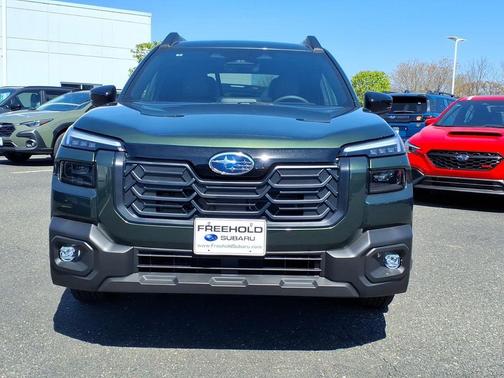 Deep Emerald Green 2026 Subaru Outback Premium