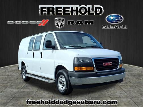 2023 GMC Savana 2500 Work Van