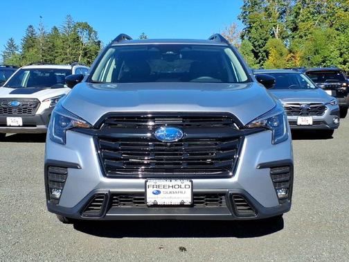 Ice Silver Metallic 2026 Subaru Ascent Onyx Edition Touring