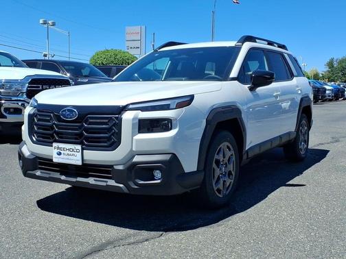 Crystal White Pearl 2026 Subaru Outback Premium
