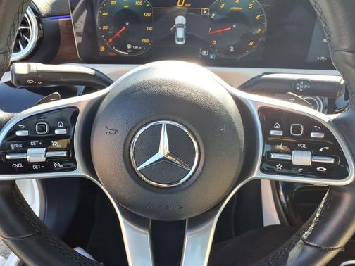 2022 Mercedes-Benz CLA 250 Base