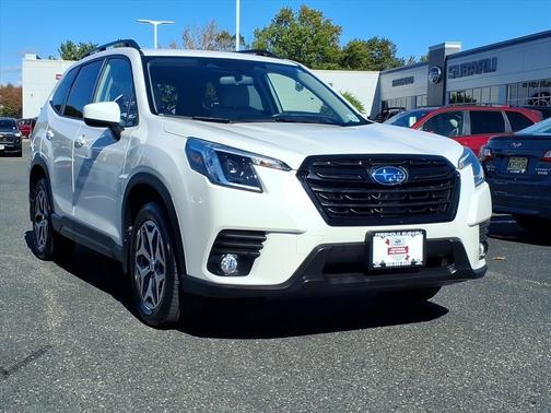 2023 Subaru Forester Premium