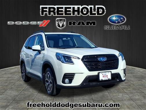 2023 Subaru Forester Premium