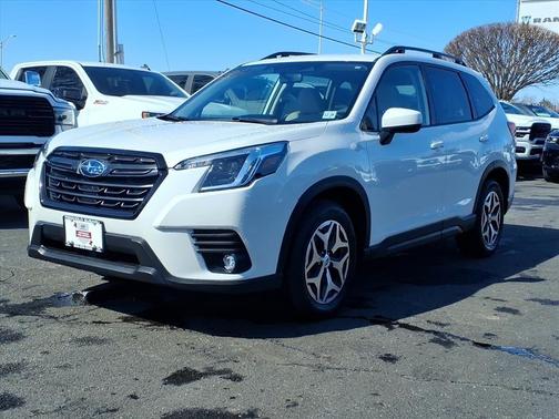 2024 Subaru Forester Premium