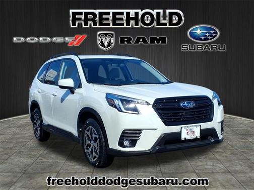 2024 Subaru Forester Premium