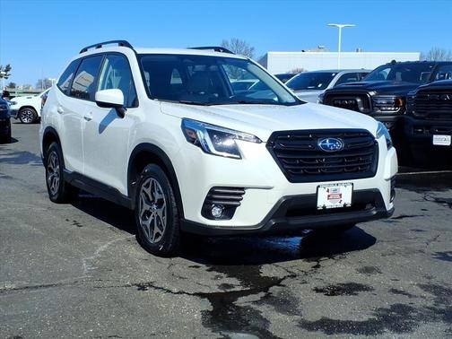 2024 Subaru Forester Premium