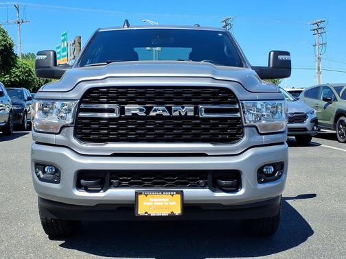 Billet Silver Metallic Clearcoat 2024 RAM 2500 Big Horn