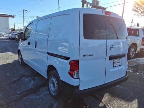 2018 Nissan NV200 S